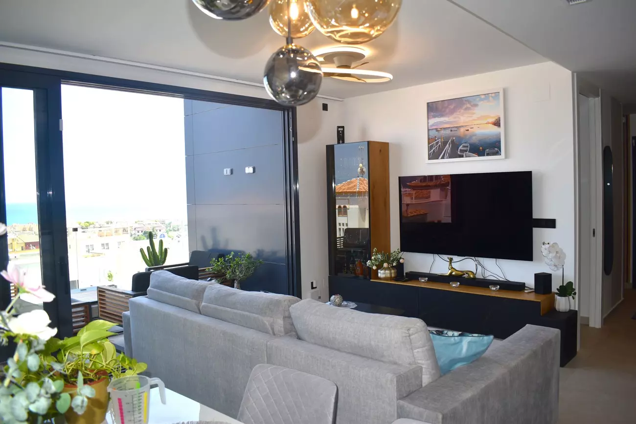 3-bedroom Apartment In Guardamar Del Segura, Spain (93 M²)