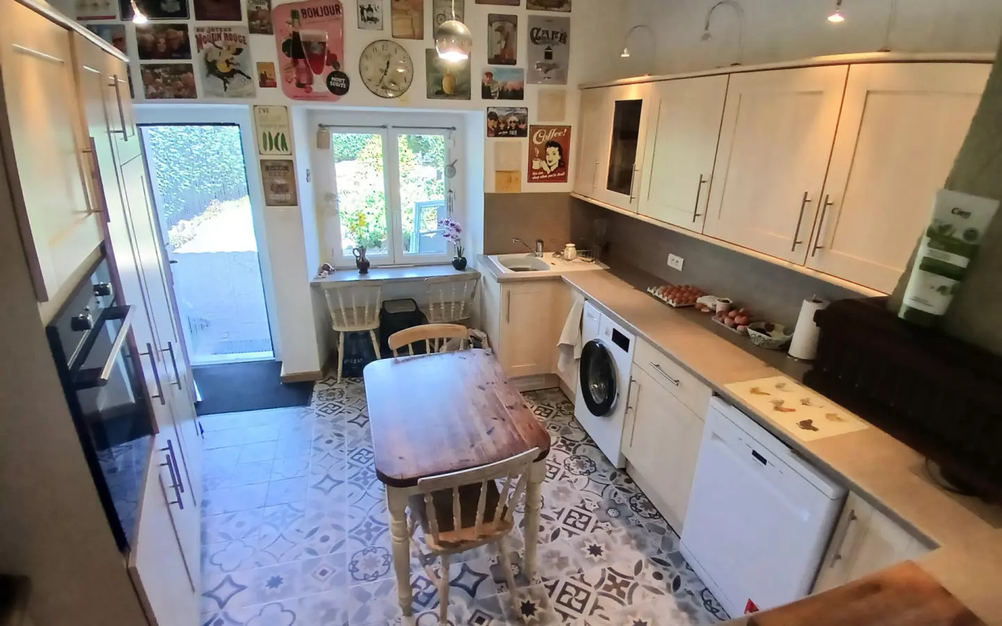 5-bedroom House In Busserolles, France (191 M²)