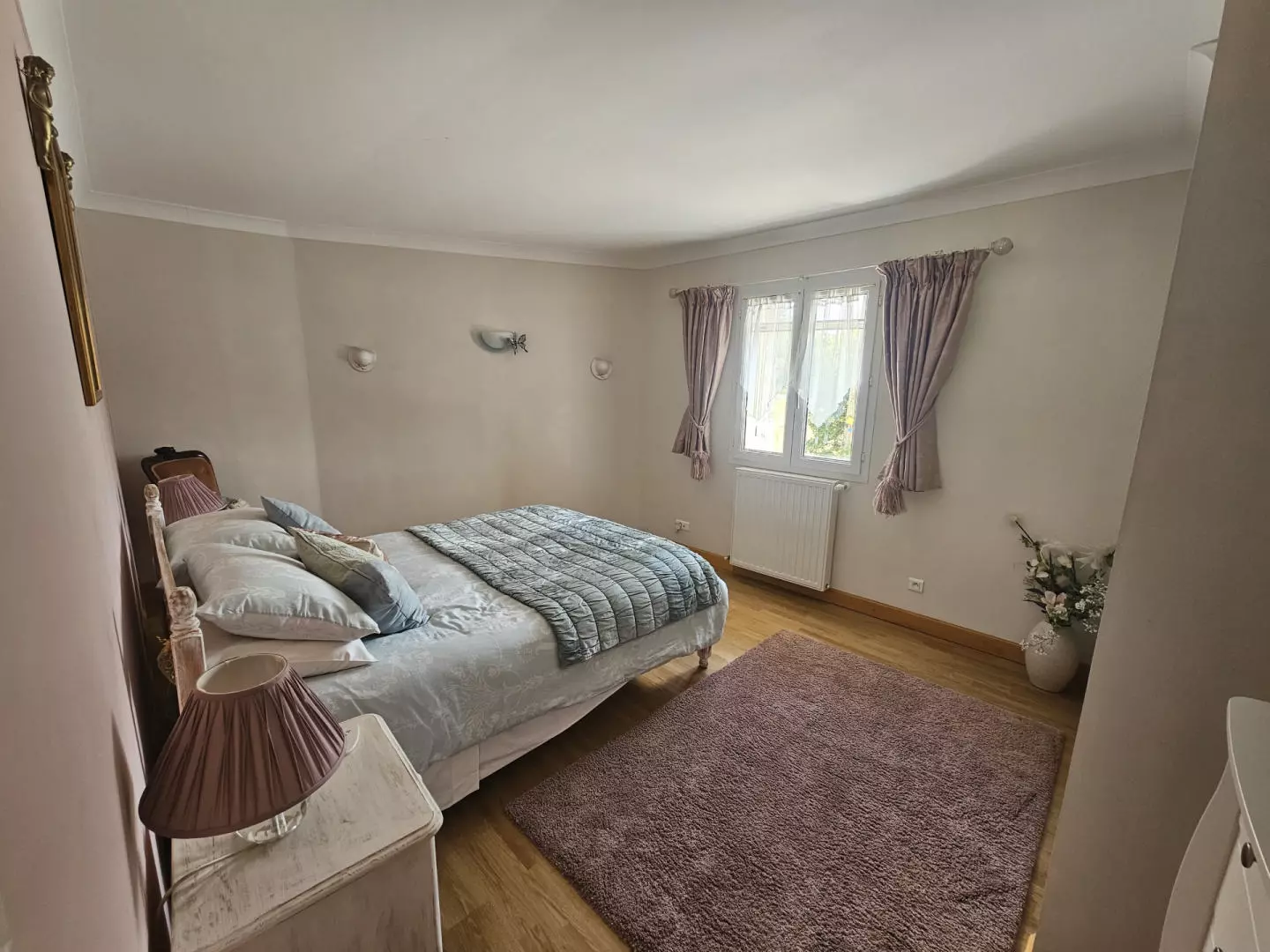 property_image_1t9tytd0hq_20261010060626-87ac69 5-bedroom House In Busserolles, France (191 M²)