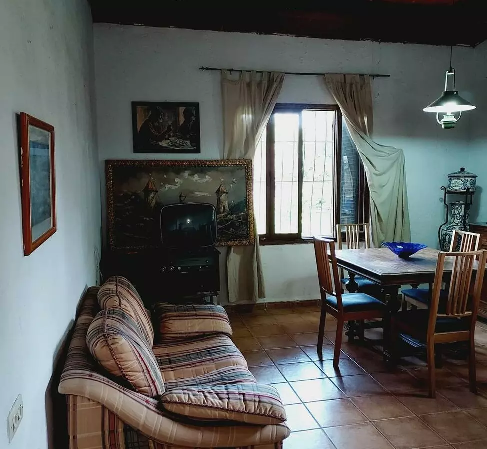4-bedroom Villa In Orihuela Costa, Spain (110 M²)