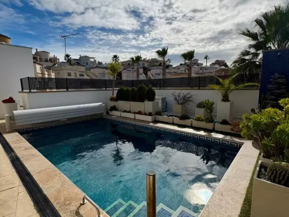 3-bedroom Villa In Rojales, Spain (225 M²)