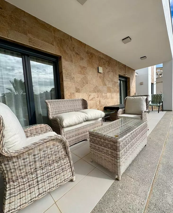 3-bedroom Villa In Rojales, Spain (225 M²)