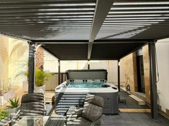 3-bedroom Villa In Rojales, Spain (225 M²)