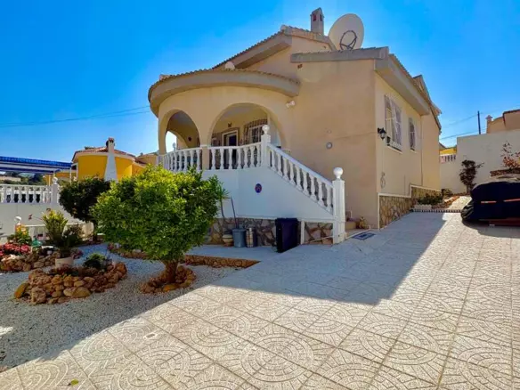 3-bedroom Villa In Rojales, Spain (146 M²)