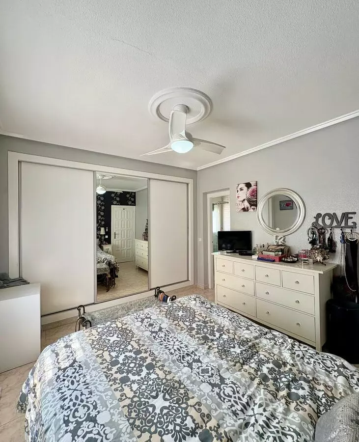 3-bedroom Villa In Rojales, Spain (146 M²)