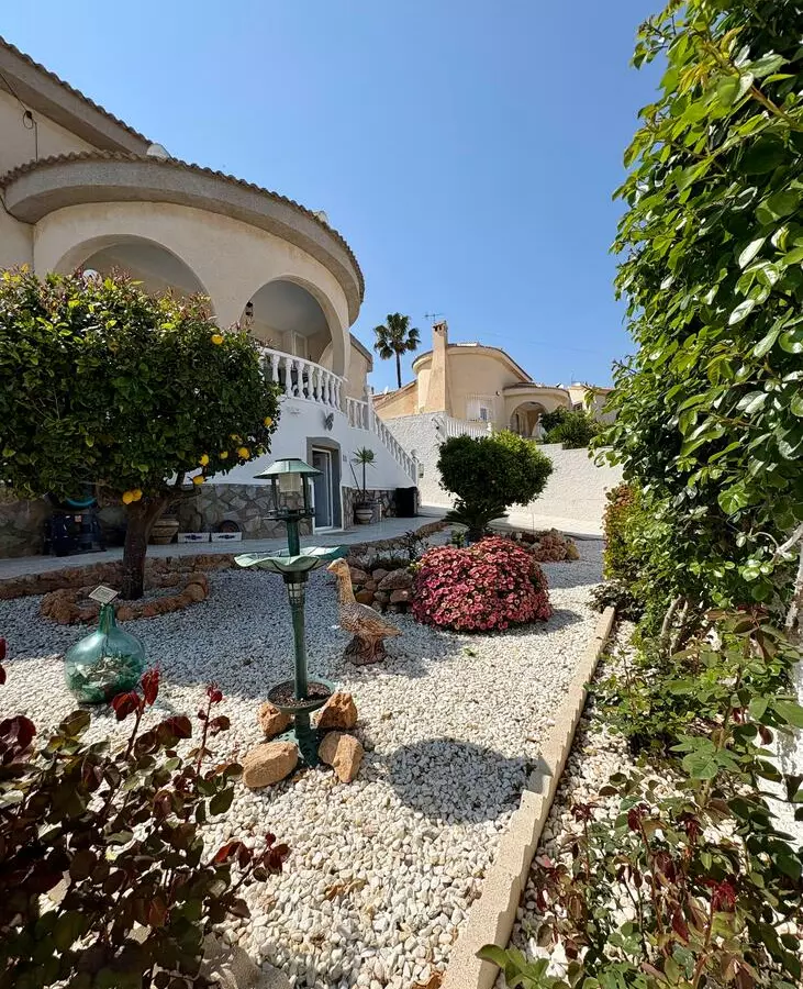 3-bedroom Villa In Rojales, Spain (146 M²)