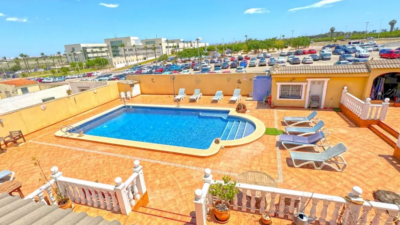 6-bedroom Villa In Torrevieja, Spain