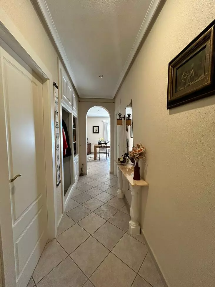 3-bedroom Villa In Torrevieja, Spain (292 M²)