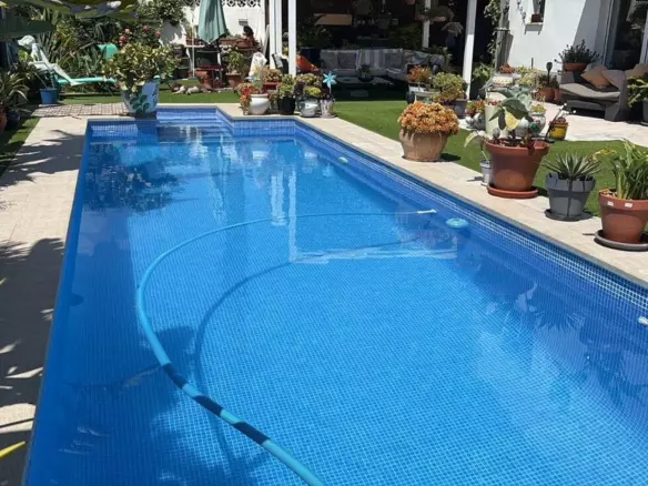2-bedroom Semi In Torrevieja, Spain (130 M²)