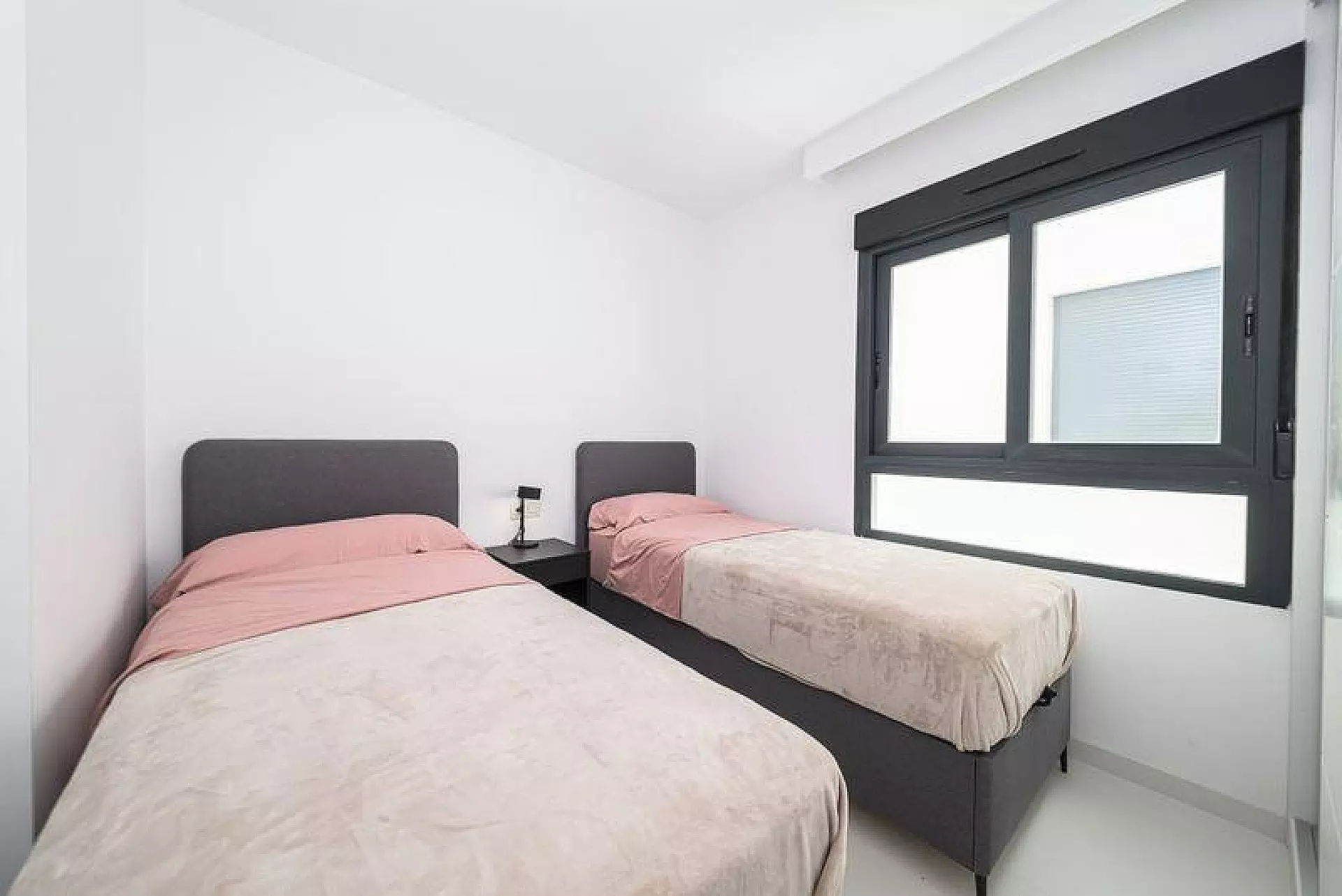3-bedroom Apartment In San Miguel De Salinas, Spain (85 M²)