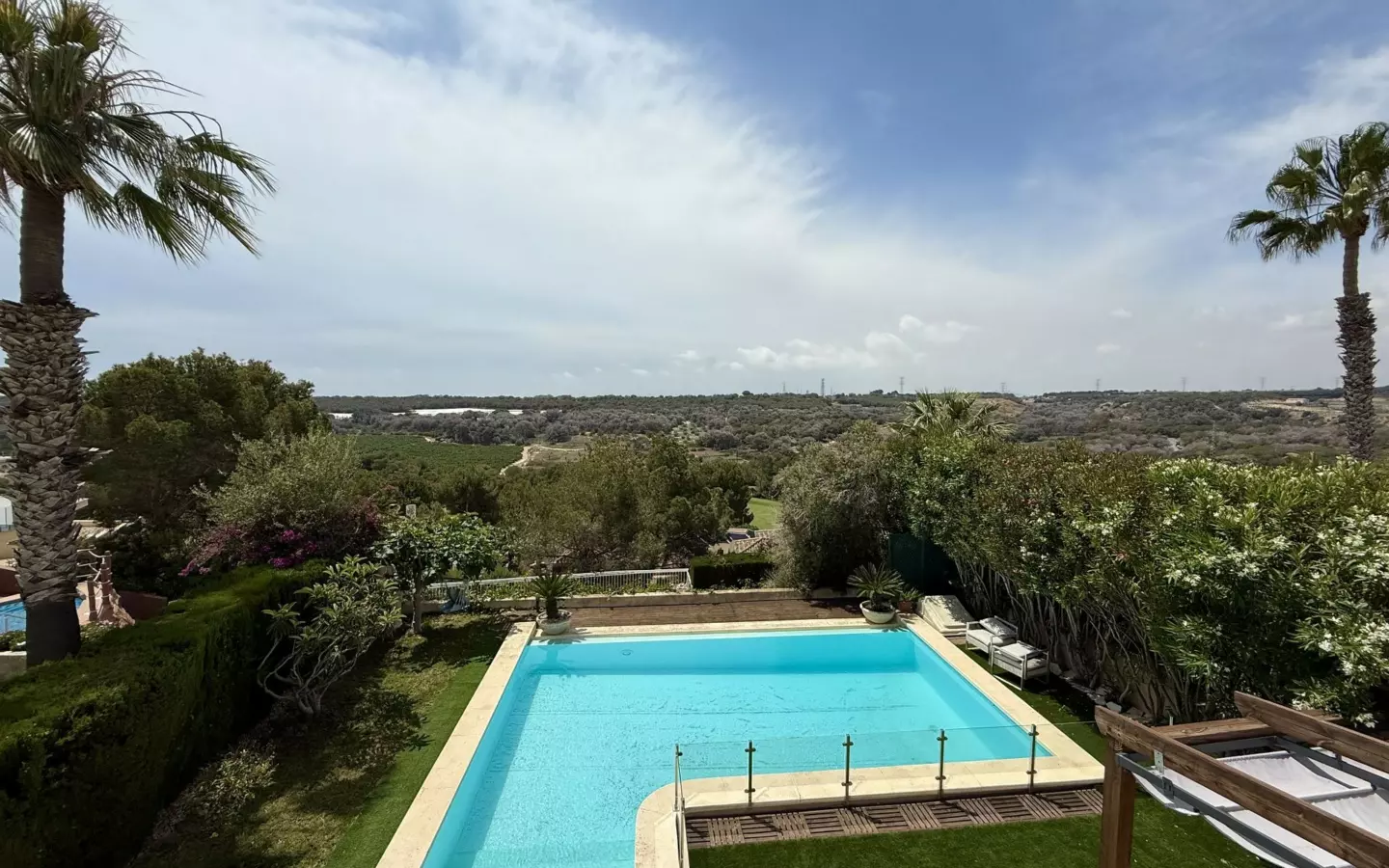 4-bedroom Villa In Orihuela Costa, Spain (137 M²)