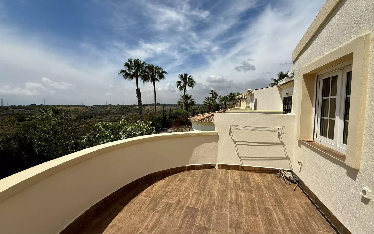 4-bedroom Villa In Orihuela Costa, Spain (137 M²)