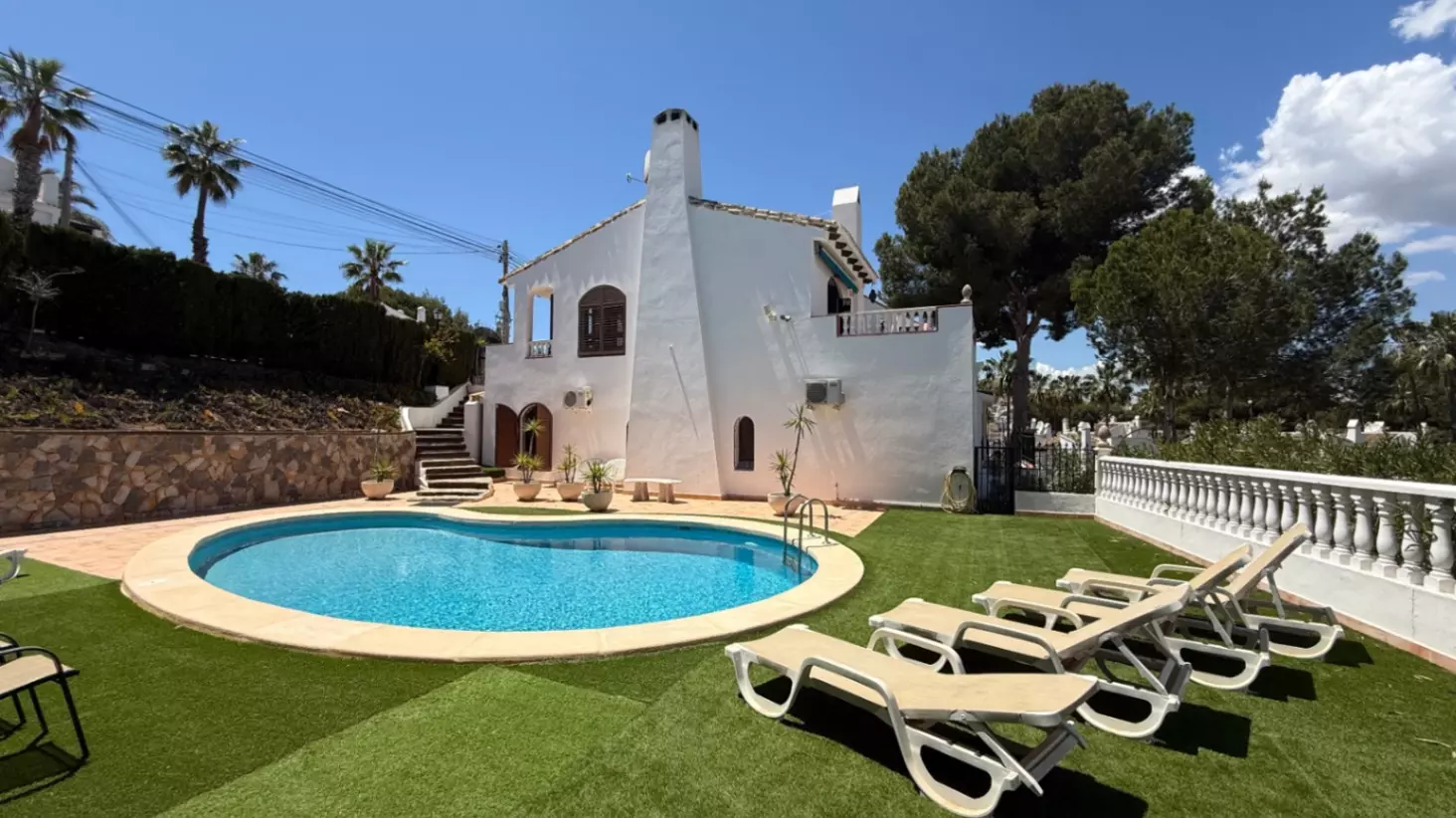 4-bedroom Villa In Orihuela, Spain (156 M²)