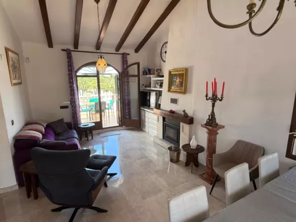 4-bedroom Villa In Orihuela, Spain (156 M²)