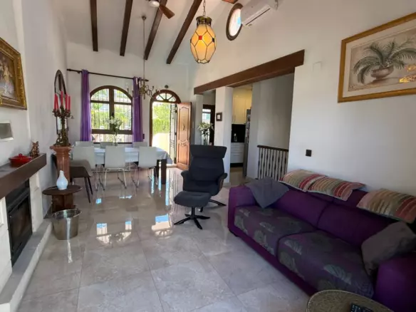 4-bedroom Villa In Orihuela, Spain (156 M²)