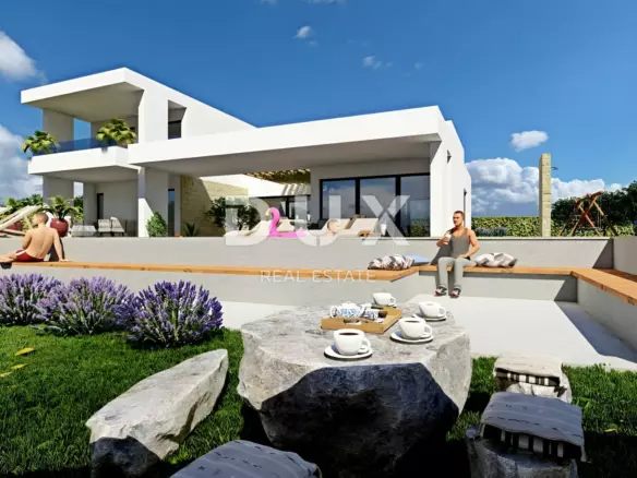 Land In Bale, Croatia (1.113 M²)