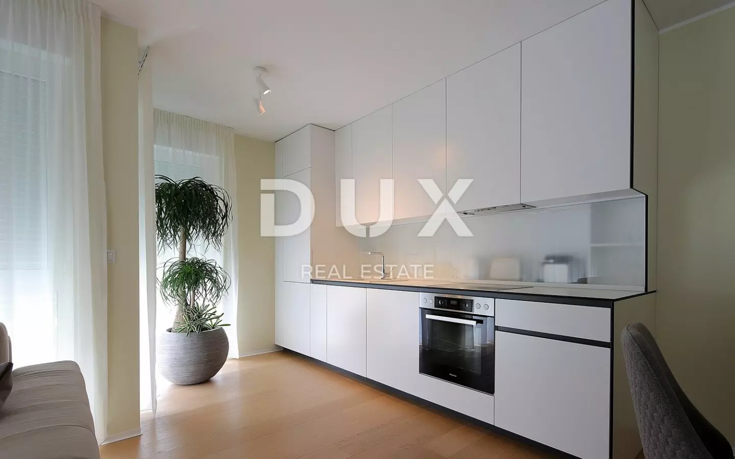 2-bedroom Apartment In Ičići, Croatia (128 M²)