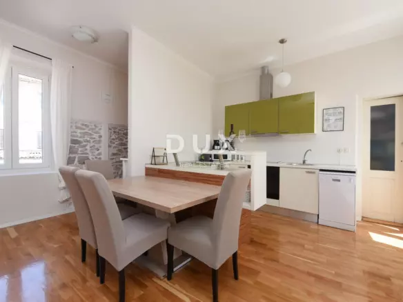1-bedroom Apartment In Kolovare, Croatia (68 M²)