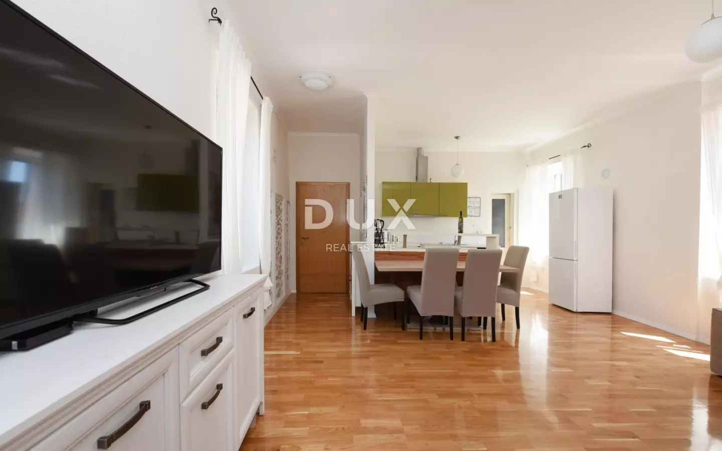 1-bedroom Apartment In Kolovare, Croatia (68 M²)