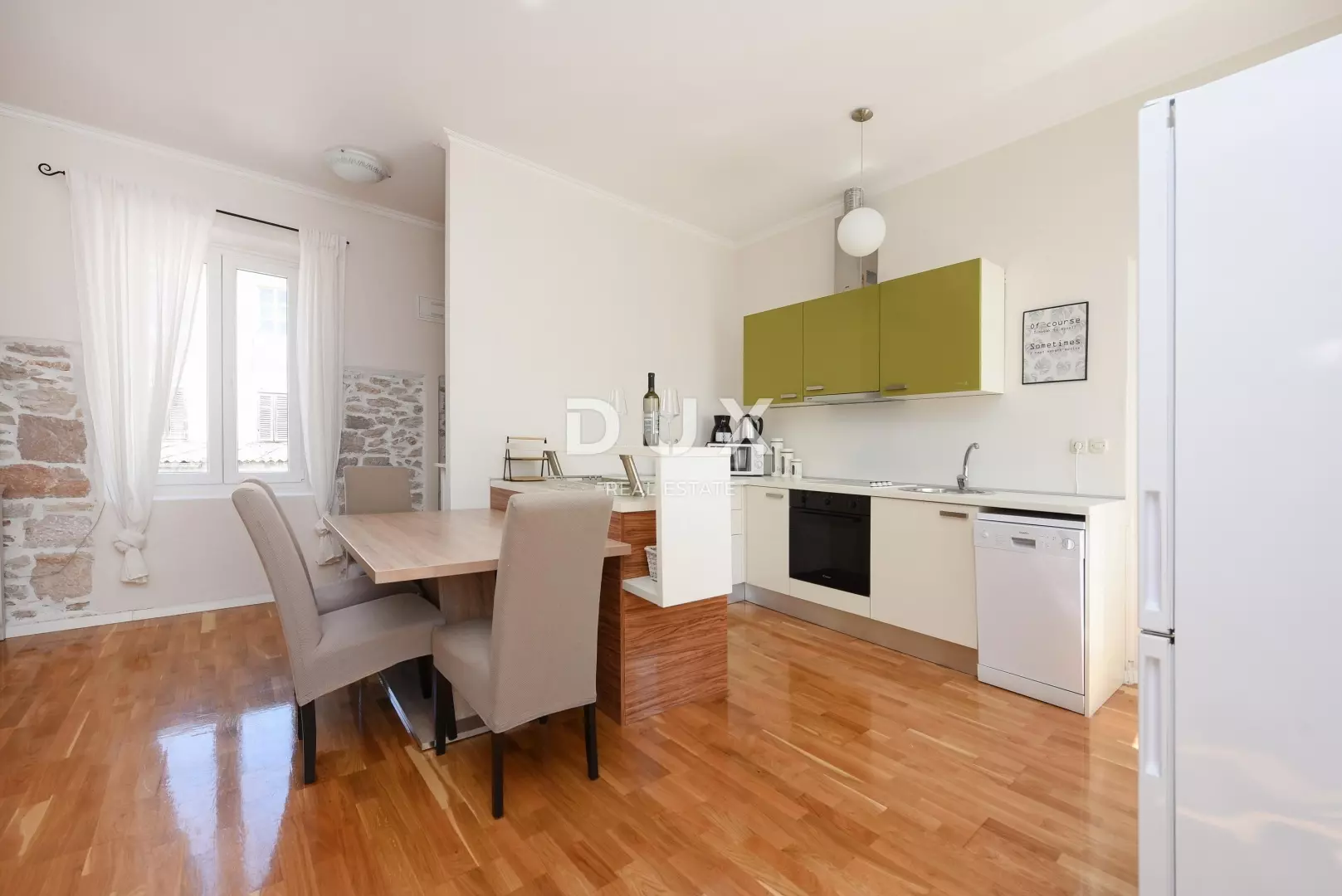 1-bedroom Apartment In Kolovare, Croatia (68 M²)