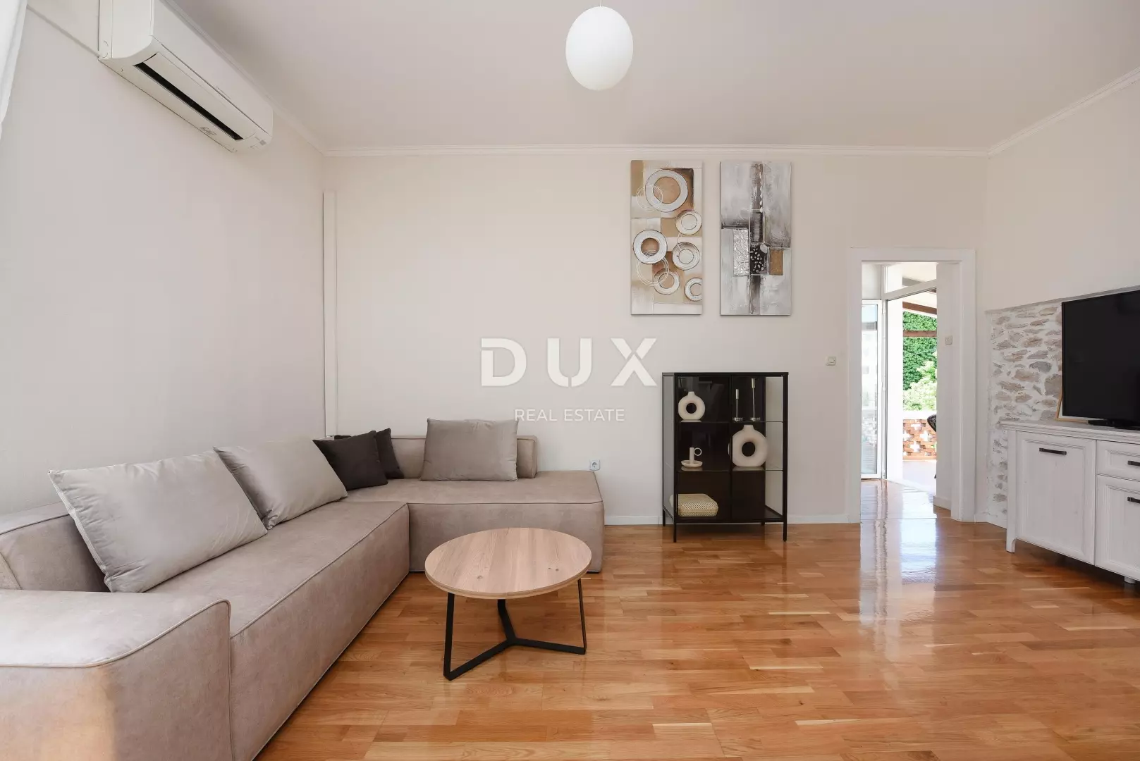 1-bedroom Apartment In Kolovare, Croatia (68 M²)