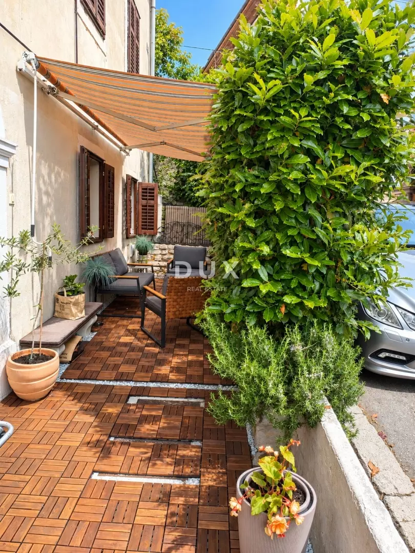 3-bedroom Apartment In Volosko, Croatia (87 M²)