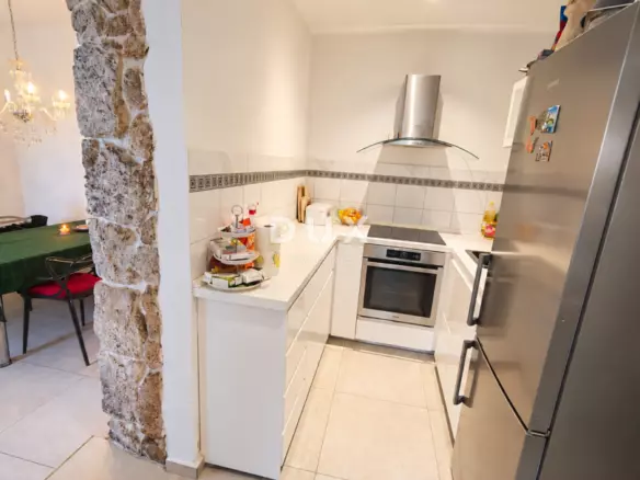 3-bedroom Apartment In Volosko, Croatia (87 M²)