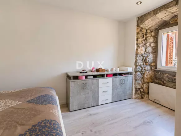 3-bedroom Apartment In Volosko, Croatia (87 M²)
