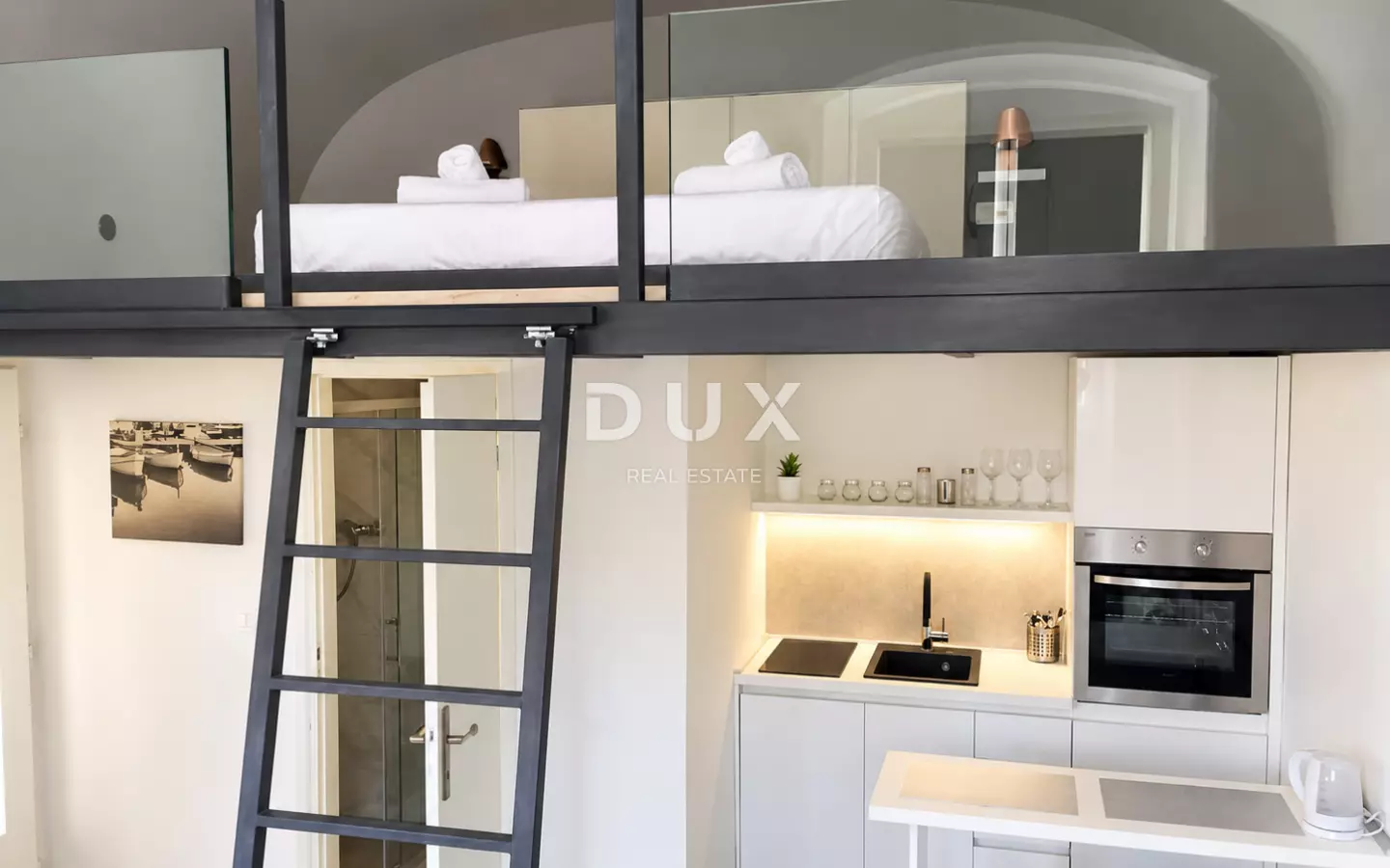 3-bedroom Apartment In Volosko, Croatia (87 M²)