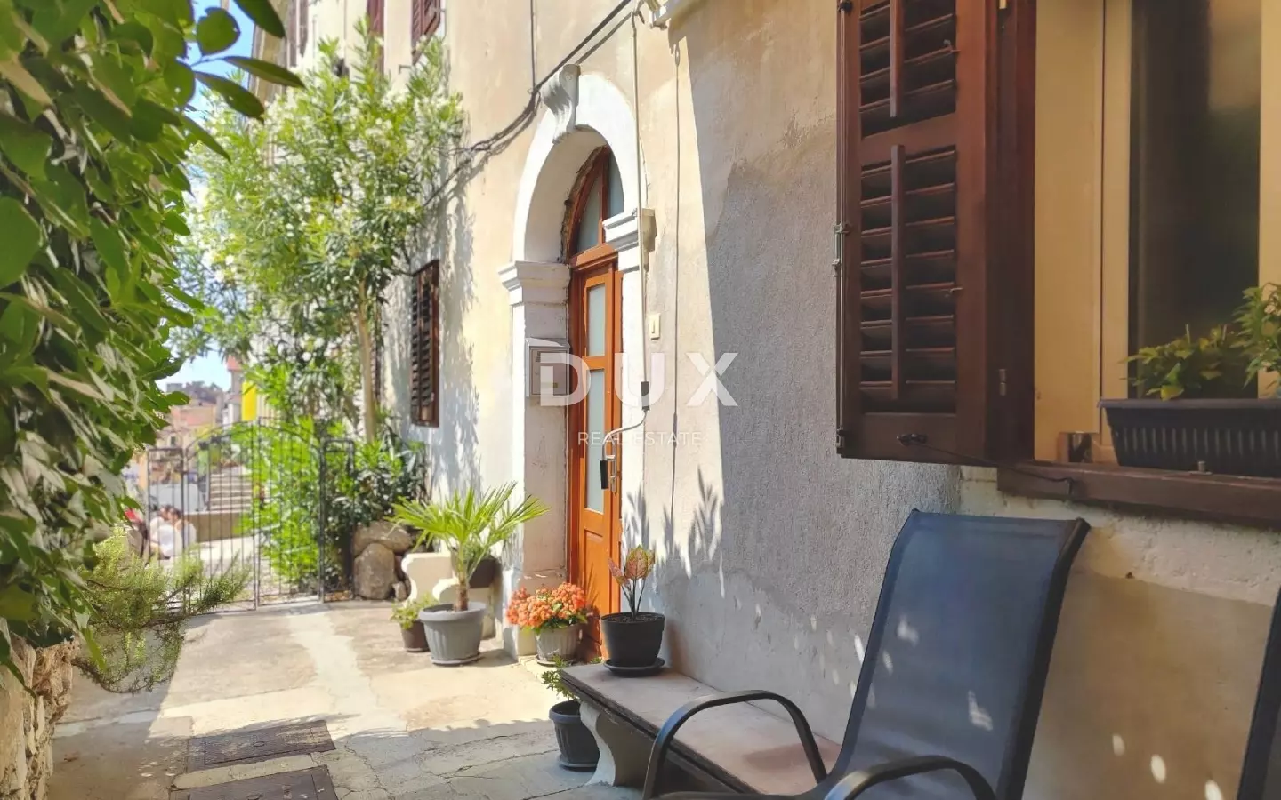 3-bedroom Apartment In Volosko, Croatia (87 M²)