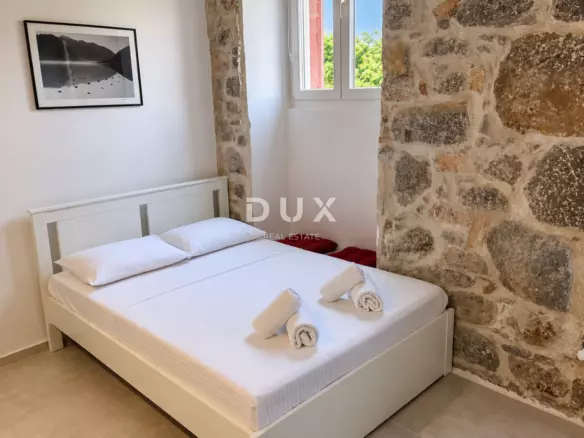 3-bedroom Apartment In Volosko, Croatia (87 M²)
