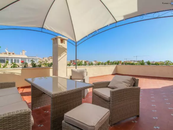 2-bedroom Penthouse In Torrevieja, Spain (85 M²)