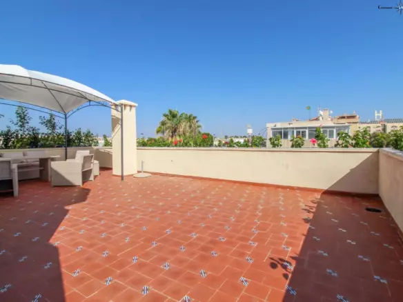 2-bedroom Penthouse In Torrevieja, Spain (85 M²)
