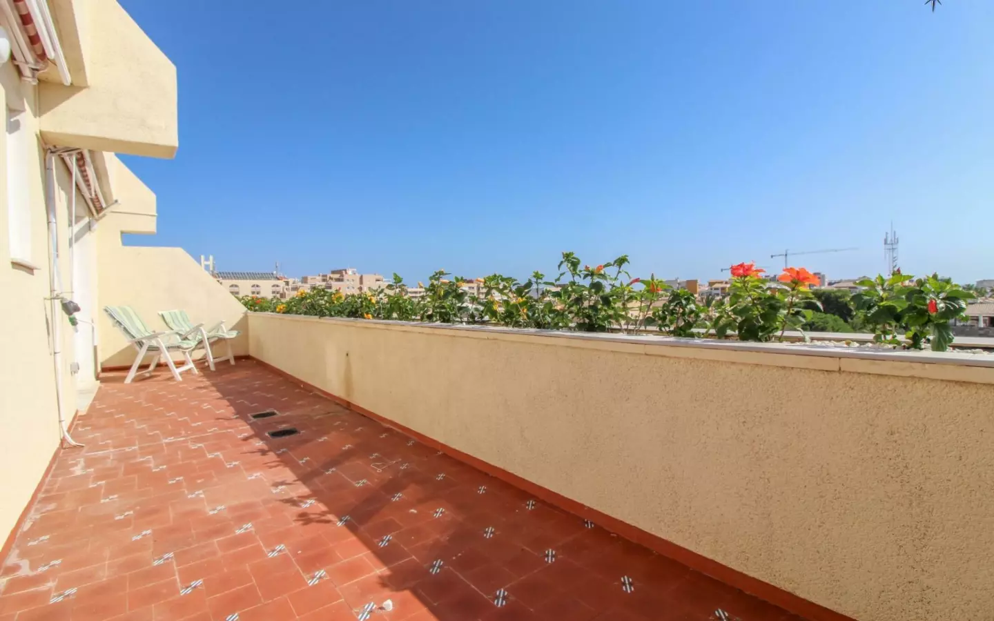 2-bedroom Penthouse In Torrevieja, Spain (85 M²)