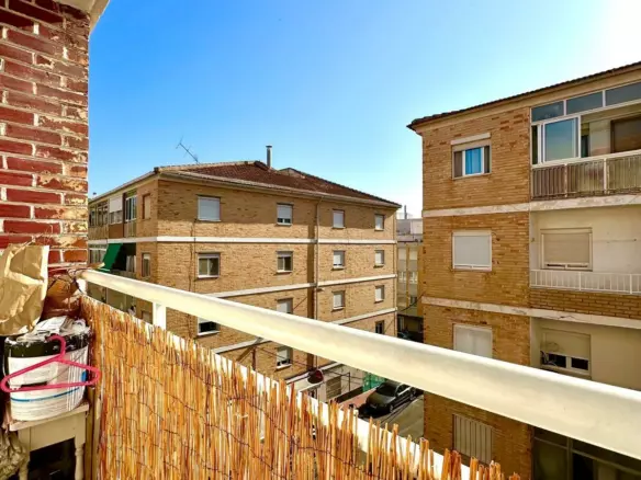 3-bedroom Apartment In Torrevieja, Spain (90 M²)