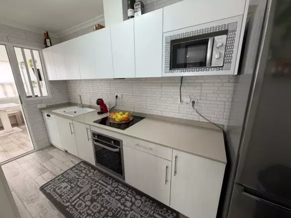 4-bedroom Town House In Orihuela Costa, Spain (120 M²)