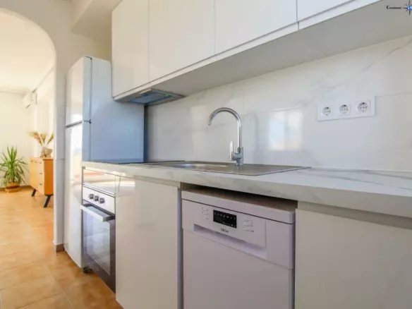 2-bedroom Penthouse In Torrevieja, Spain (85 M²)