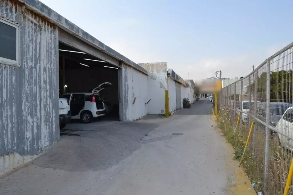 Business In Nea Alikarnassos, Greece (5.700 M²)