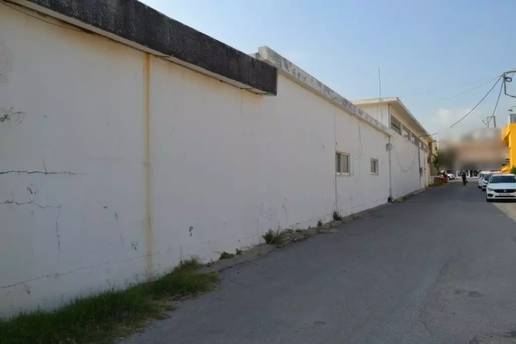 Business In Nea Alikarnassos, Greece (5.700 M²)