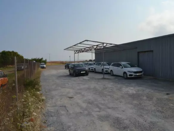Business In Nea Alikarnassos, Greece (5.700 M²)