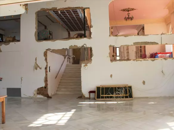 Hotel In Dytikis Achaias, Greece (2.000 M²)