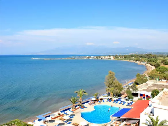 Hotel In Dytikis Achaias, Greece (2.000 M²)