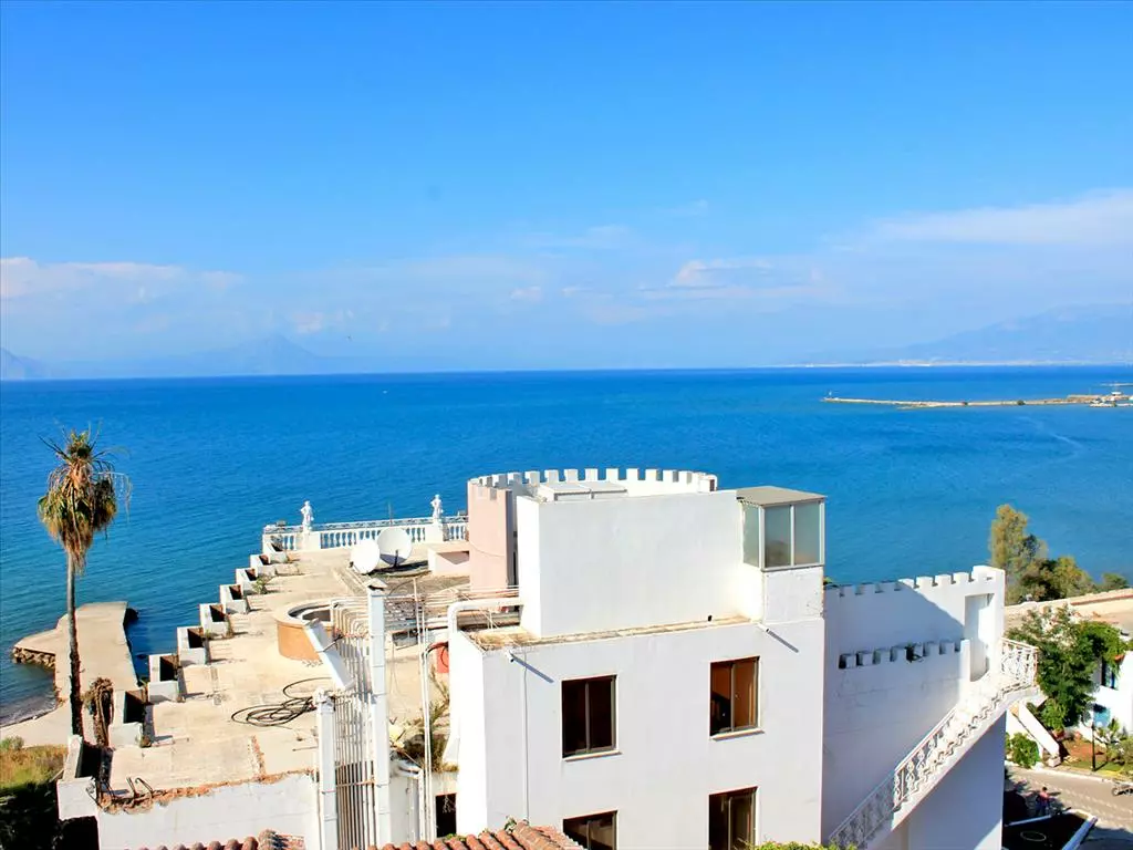 Hotel In Dytikis Achaias, Greece (2.000 M²)