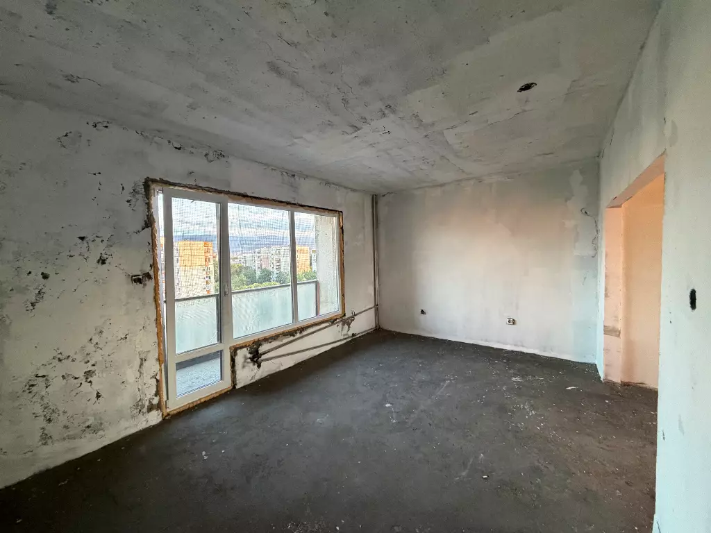 Exclusive 2-bedroom Apartment With Mountain Views In Trakia | Great Value Investment