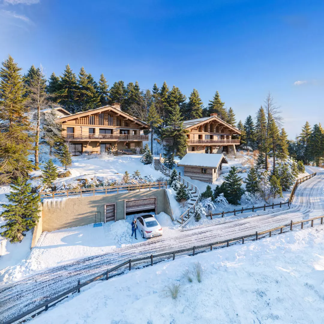 4-bedroom Ski Chalet In Megeve, France (182 M²)