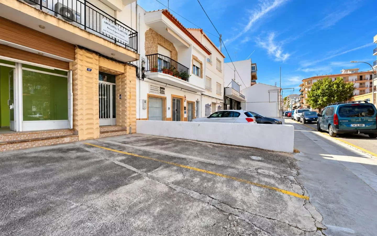 Commercial Premises In Jávea, Spain (127 M²)