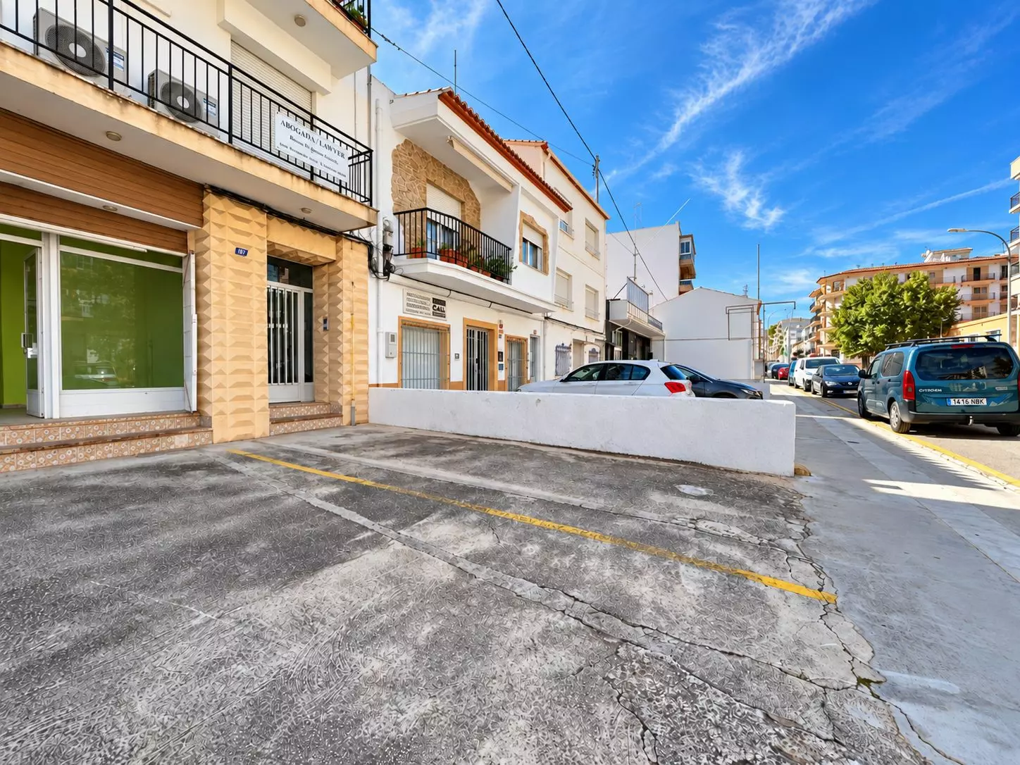 10-07fb5d Commercial Premises In Jávea, Spain (127 M²)