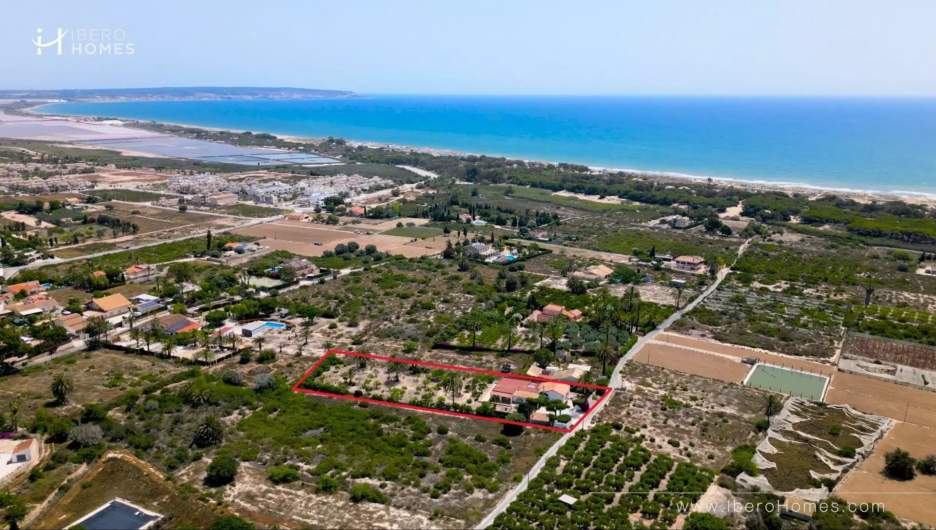 5-bedroom Property In La Marina, Spain (315 M²)