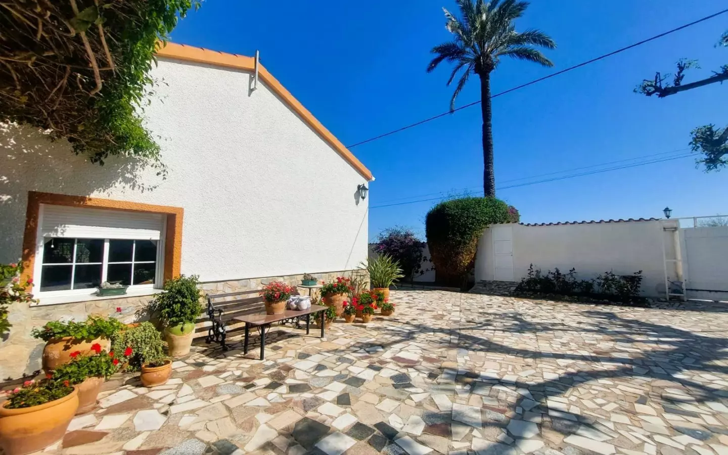5-bedroom Property In La Marina, Spain (315 M²)