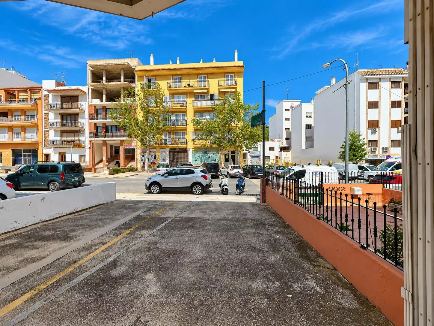 12-6b0acc Commercial Premises In Jávea, Spain (127 M²)